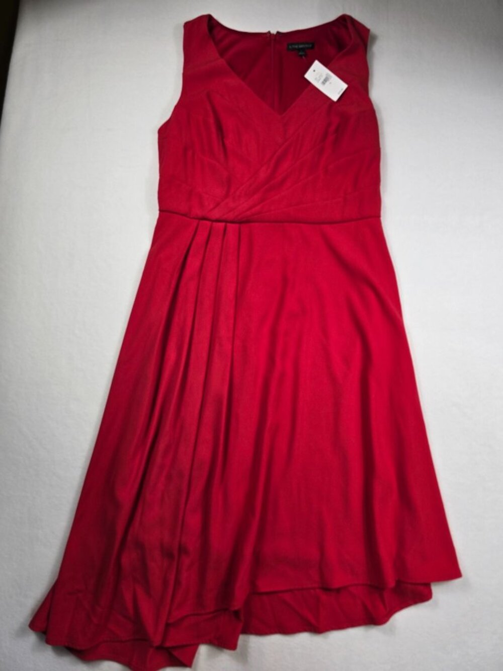 NWT Lane Bryant Red Sleeveless V-Neck Pleated Midi Dress Size 14 Date Night